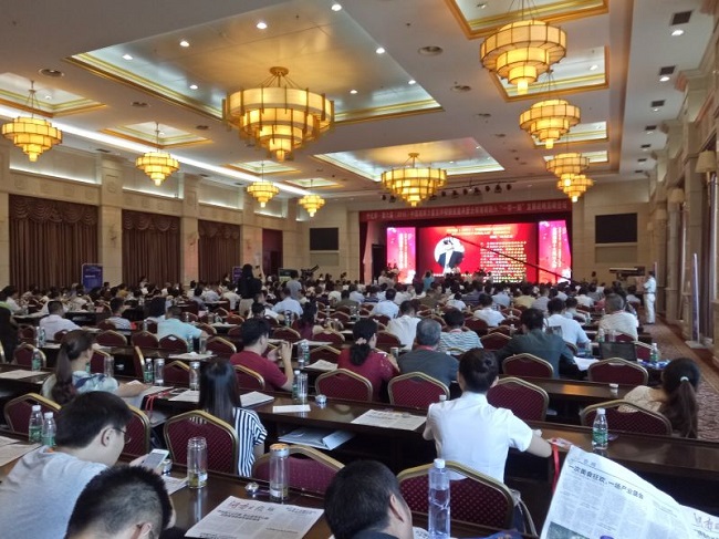 長沙清潔,長沙清潔服務,長沙專業清潔,長沙清潔公司,湖南專業清潔,長沙保潔公司,長沙專業保潔,長沙物業保潔