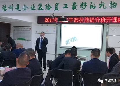 長沙清潔,長沙清潔服務(wù),長沙專業(yè)清潔,長沙清潔公司,湖南專業(yè)清潔,長沙保潔公司,長沙專業(yè)保潔,長沙物業(yè)保潔 長沙清潔,長沙清潔服務(wù),長沙專業(yè)清潔,長沙清潔公司,湖南專業(yè)清潔,長沙保潔公司,長沙專業(yè)保潔,長沙物業(yè)保潔