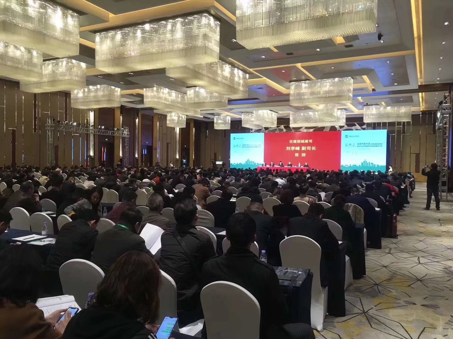 長沙清潔,長沙清潔服務(wù),長沙專業(yè)清潔,長沙清潔公司,湖南專業(yè)清潔,長沙保潔公司,長沙專業(yè)保潔,長沙物業(yè)保潔 長沙清潔,長沙清潔服務(wù),長沙專業(yè)清潔,長沙清潔公司,湖南專業(yè)清潔,長沙保潔公司,長沙專業(yè)保潔,長沙物業(yè)保潔