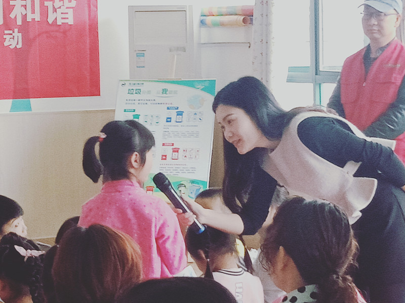 長沙清潔,長沙清潔服務,長沙專業(yè)清潔,長沙清潔公司,湖南專業(yè)清潔,長沙保潔公司,長沙專業(yè)保潔,長沙物業(yè)保潔 長沙清潔,長沙清潔服務,長沙專業(yè)清潔,長沙清潔公司,湖南專業(yè)清潔,長沙保潔公司,長沙專業(yè)保潔,長沙物業(yè)保潔